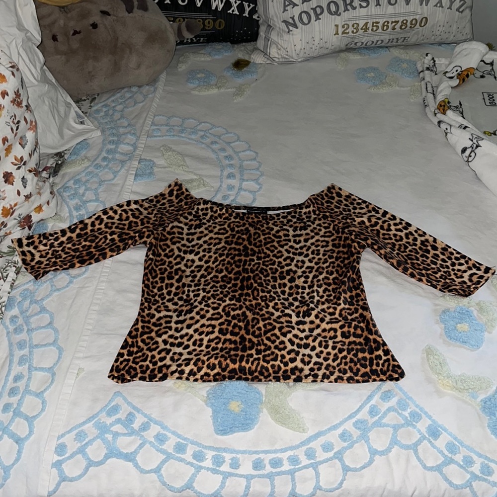 BlackMilk 3/4 sleeve leopard print shirt
